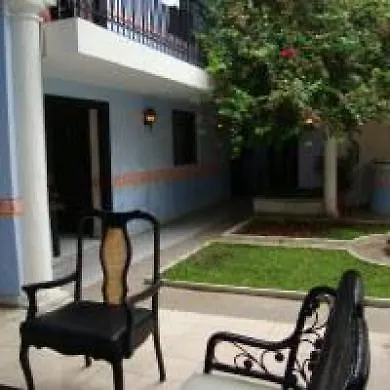 Hotel Aragon Mérida 3*,